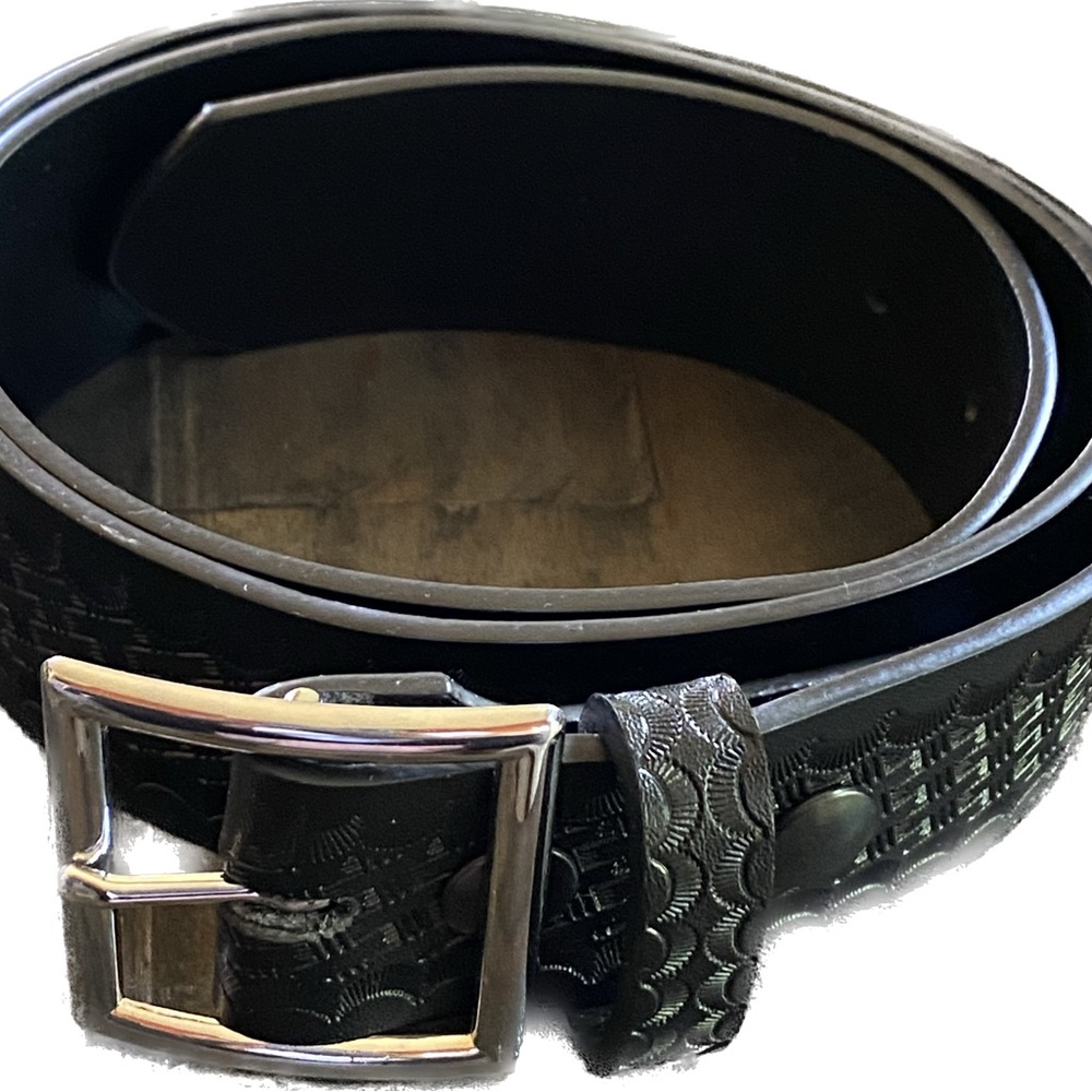Boston Leather 1 1/2" Leather Garrison Belt